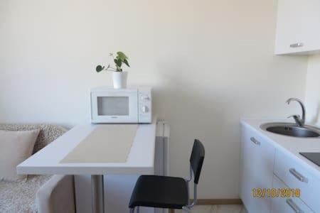Smart-House Smart-Kvartira S Kukhnei. Kiev Bagian luar foto